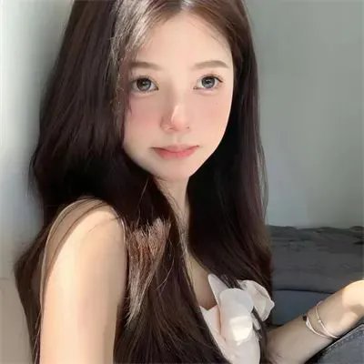 九尾藏不住